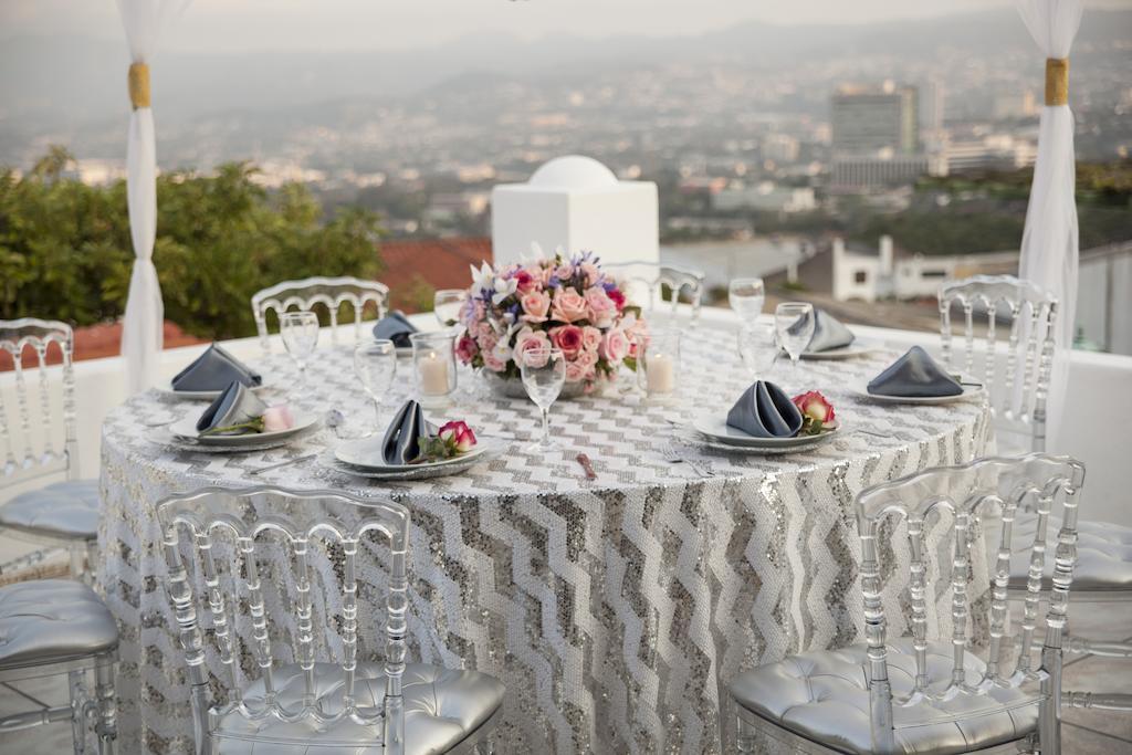 Hotel Boutique Valverde Cumbres De La Escalon Mejicanos Bagian luar foto