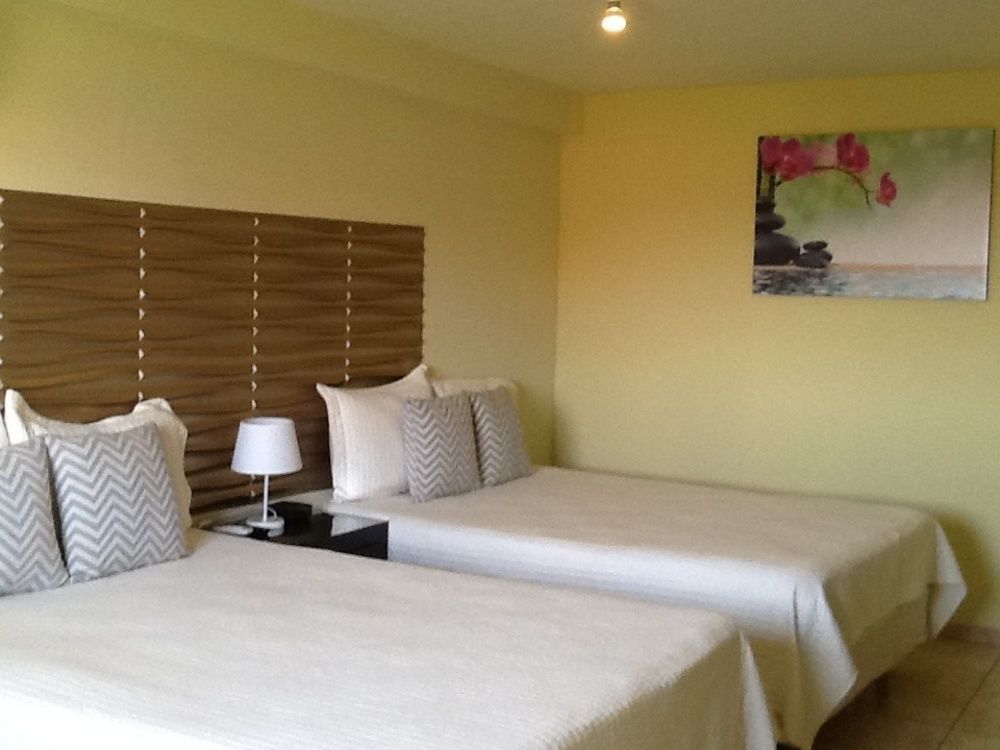 Hotel Boutique Valverde Cumbres De La Escalon Mejicanos Bagian luar foto